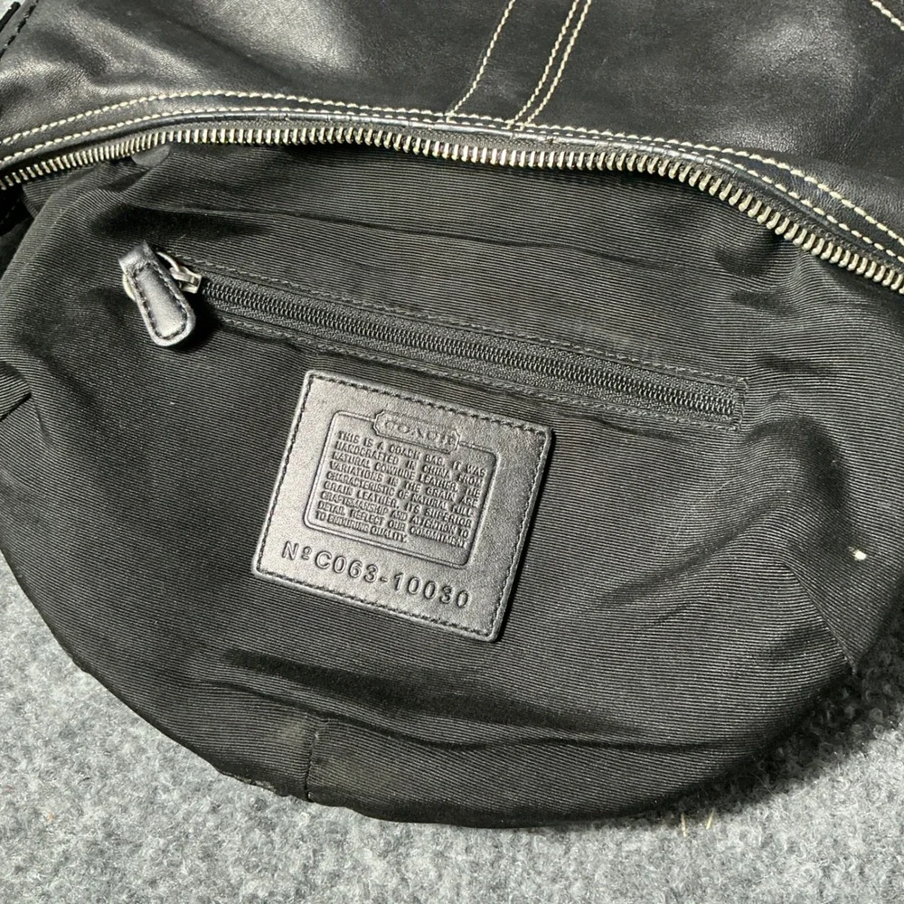 Vintage Coach Hobo 2006 Black Leather Shoulder Bag 10030